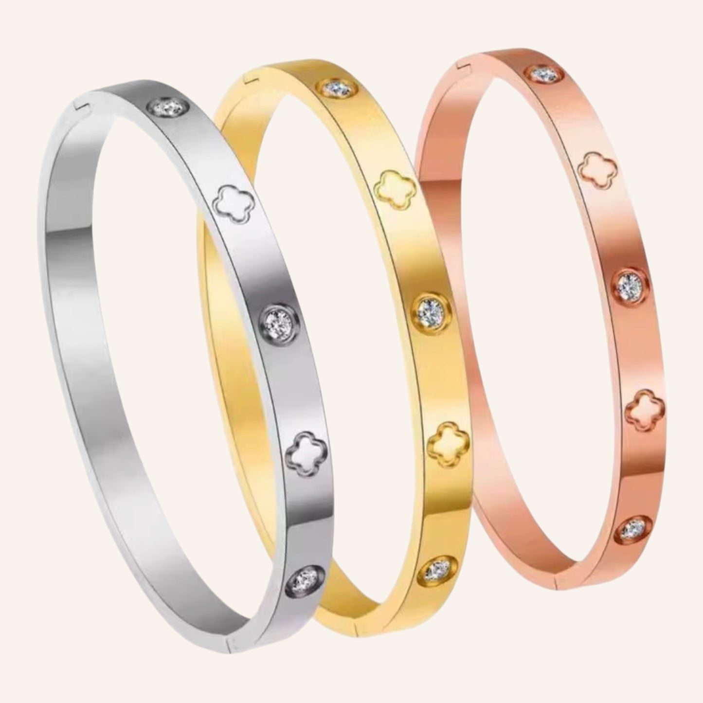 Aura Clover Oval Bangle