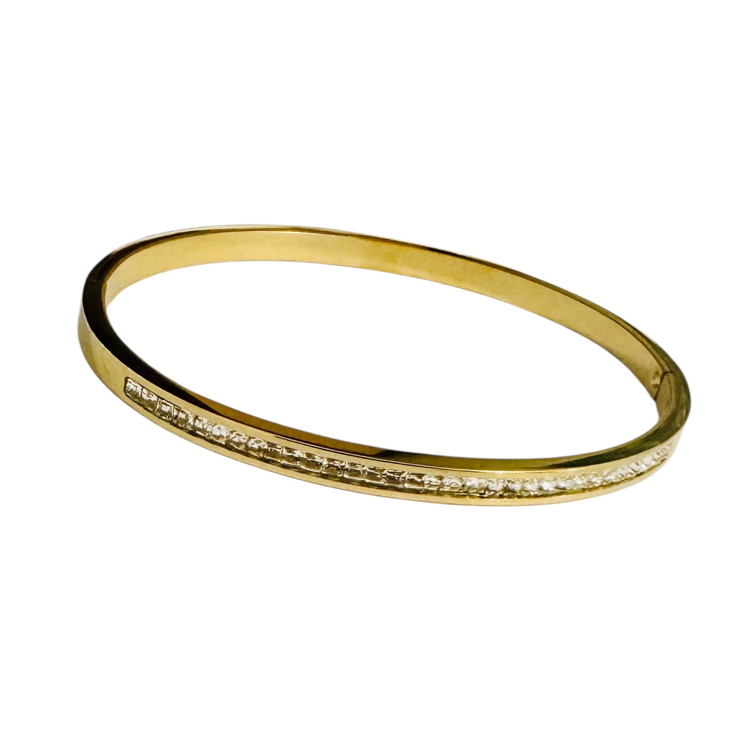 Oval Pavé Bangle