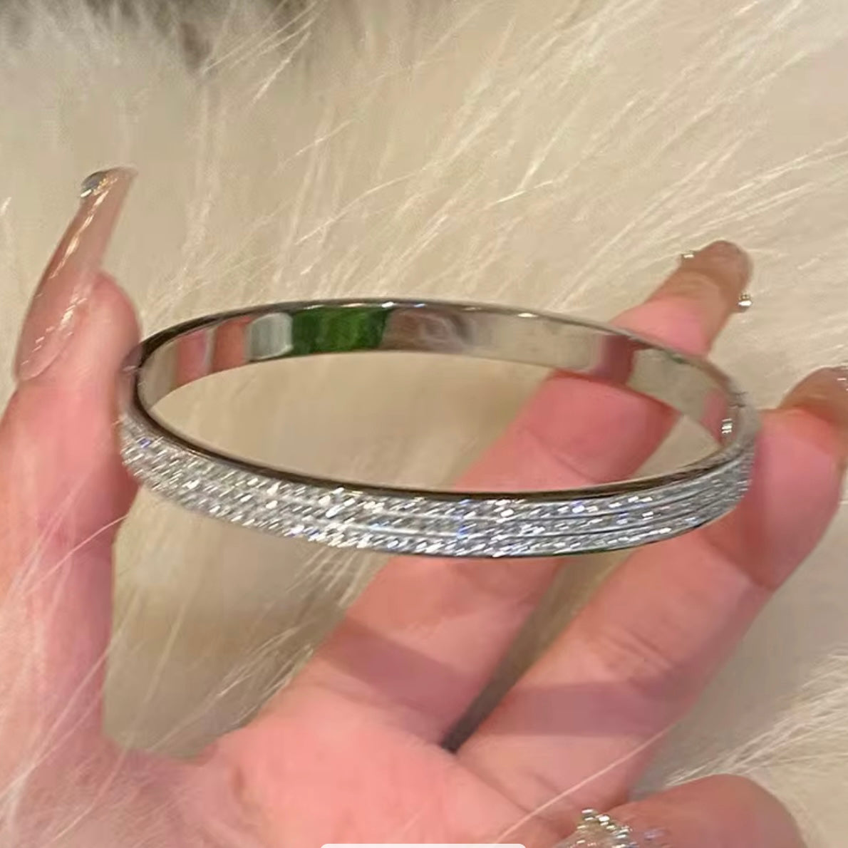 Luna Pavé Bangle