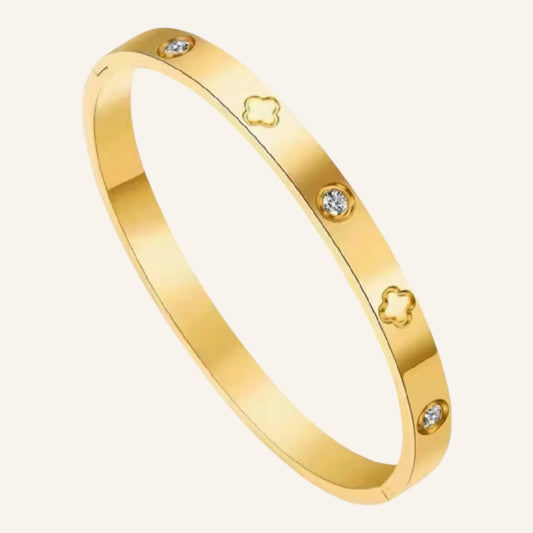 Aura Clover Oval Bangle